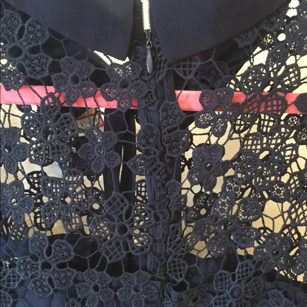 Dress - Picture 4 of 4